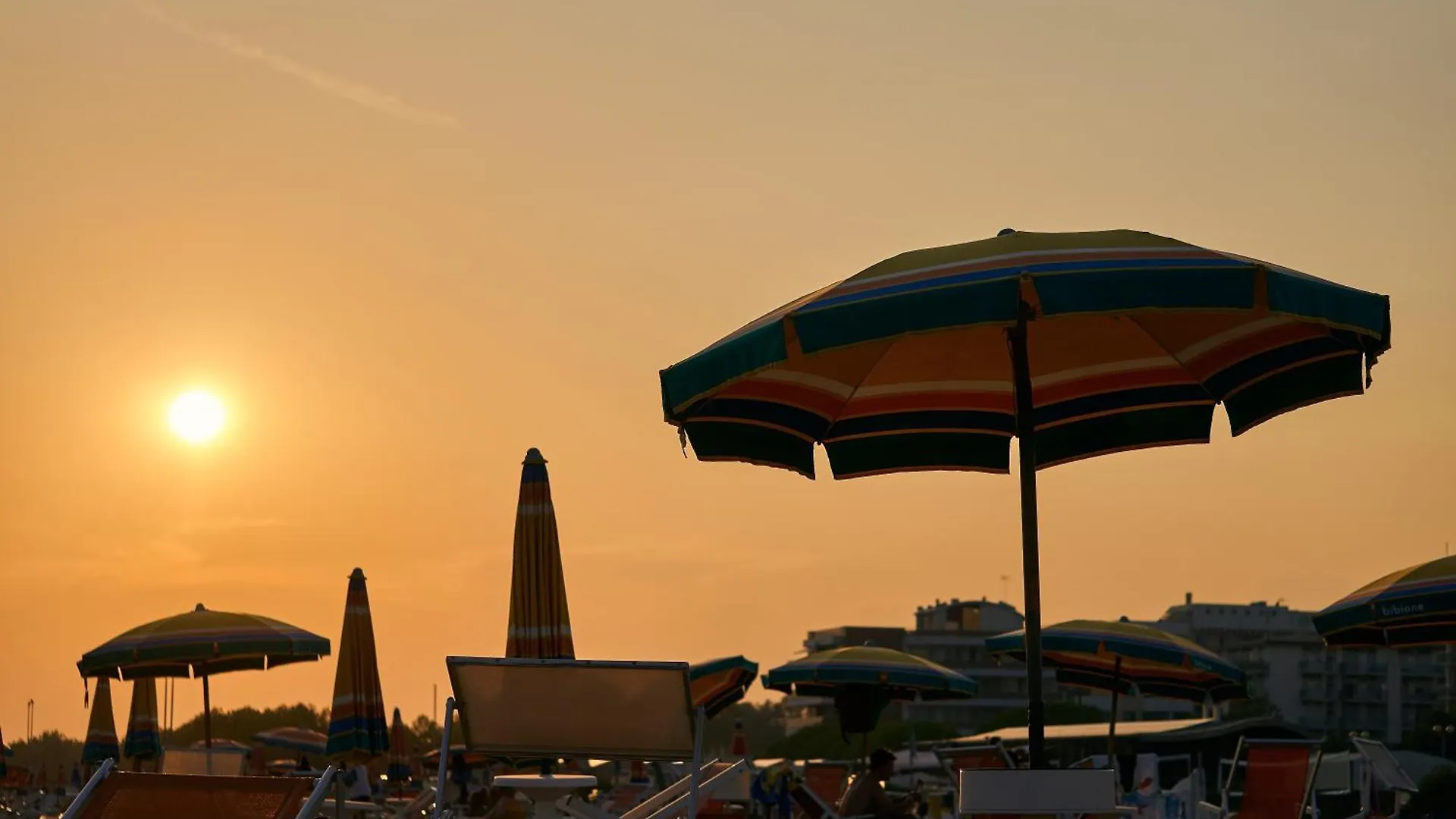 Comfortable Apartment With A Shared Pool - Beahost Bibione 0*,