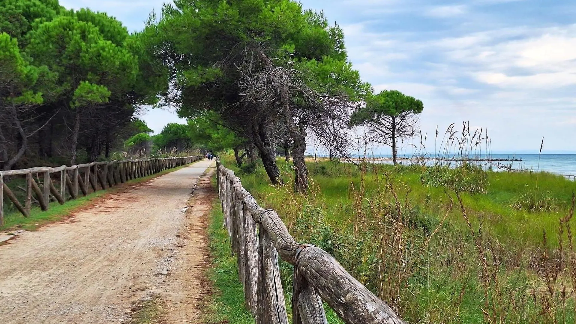 Comfortable Apartment With A Shared Pool - Beahost Bibione